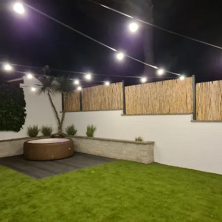 Espectacular Casa En - Costa Brava, Con Piscina Llagostera