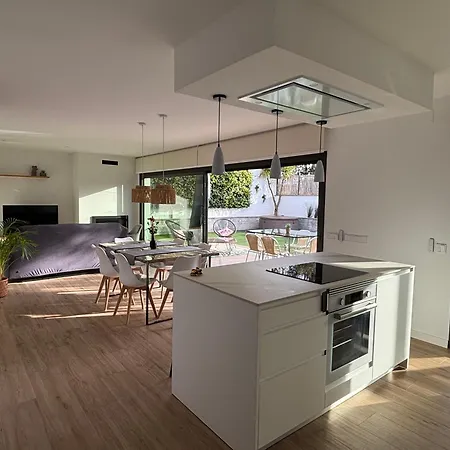Prázdninový dům Espectacular Casa En - Costa Brava, Con Piscina Llagostera