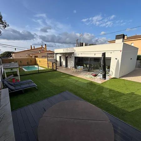 Prázdninový dům Espectacular Casa En - Costa Brava, Con Piscina