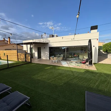 Prázdninový dům Espectacular Casa En - Costa Brava, Con Piscina Llagostera