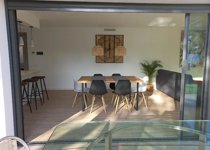 Espectacular Casa En - Costa Brava, Con Piscina *
