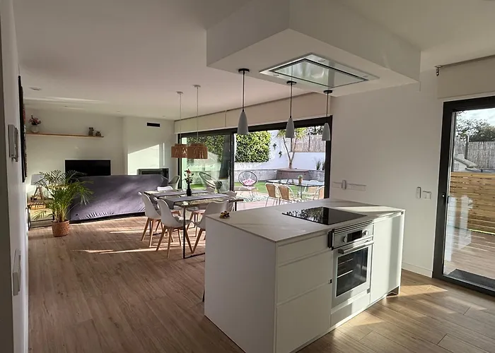 Prázdninový dům Espectacular Casa En - Costa Brava, Con Piscina Llagostera