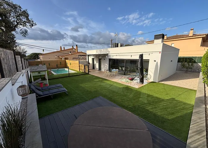 Prázdninový dům Espectacular Casa En - Costa Brava, Con Piscina