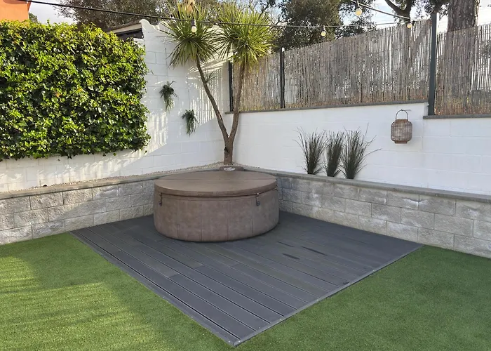 Espectacular Casa En - Costa Brava, Con Piscina