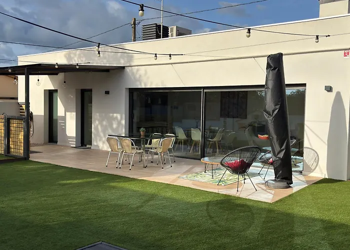 Espectacular Casa En - Costa Brava, Con Piscina * Llagostera